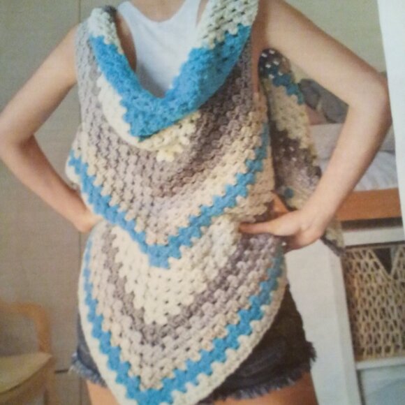 Hand Crafted Crochet Shawl Vest, Color Teal, Size will fit S-L. - Picture 4 of 5
